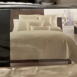 Hotel Collection King Comforter Cover and King Pillow Sham